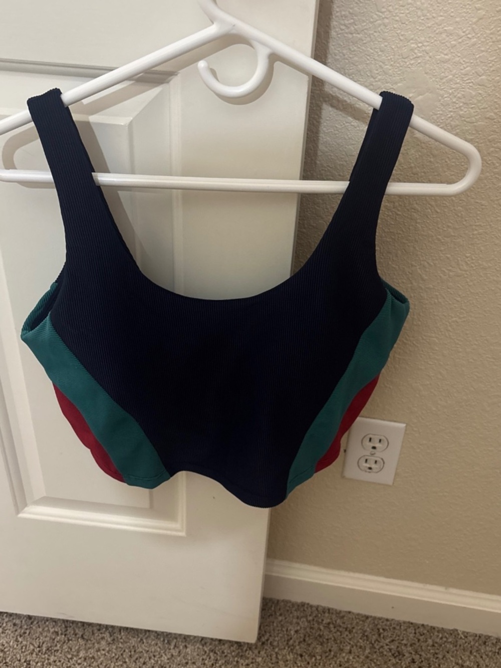 Beach riot, tank top top new size large